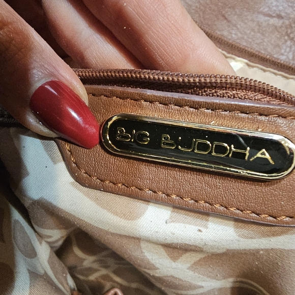 Big Buddha Grayson Handbag Pre-owned 👜 ❤️ Cream & Brown gold stud handbag! - Picture 4 of 13